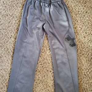 Boys Under Armour warm up pants